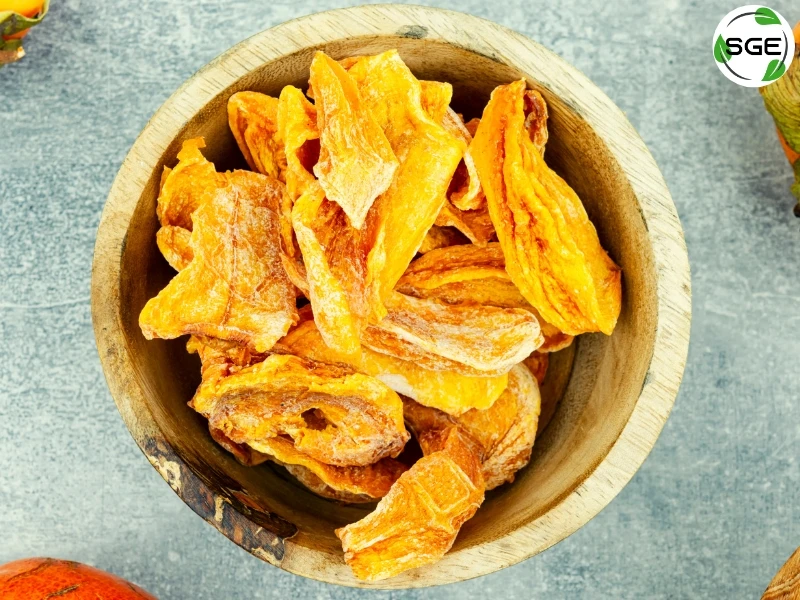 ลูกพลับอบแห้ง-dried-persimmon